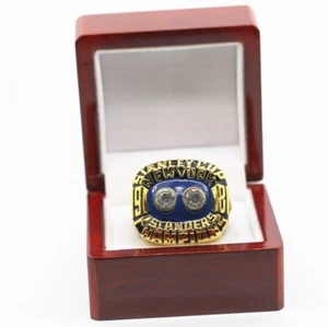 1981 NY ISLANDERS WORLD CHAMPIONS BOSSY  SIZE 11.75 WITH WOOD DISPLAY BOX - Picture 1 of 6