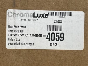 ChromaLuxe 4059 Metal Photo Panels 11.75x11.75" Qt 10, Gloss White Radius Corner - Picture 1 of 5