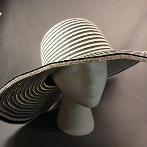 Magid Floppy Brim Hat Sun Resort Cruise Beach Festival Black White Wired Brim XL - Picture 1 of 5