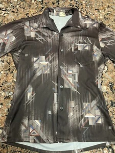 Vintage Stuart Mann Men's 70's Disco Small Button Up Polyester Brown Geometric - Picture 1 of 6