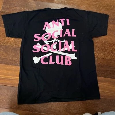 Camiseta Anti Social Social Club X Mastermind Japón Negra Rosa Talla Mediana Foto 1 de 4