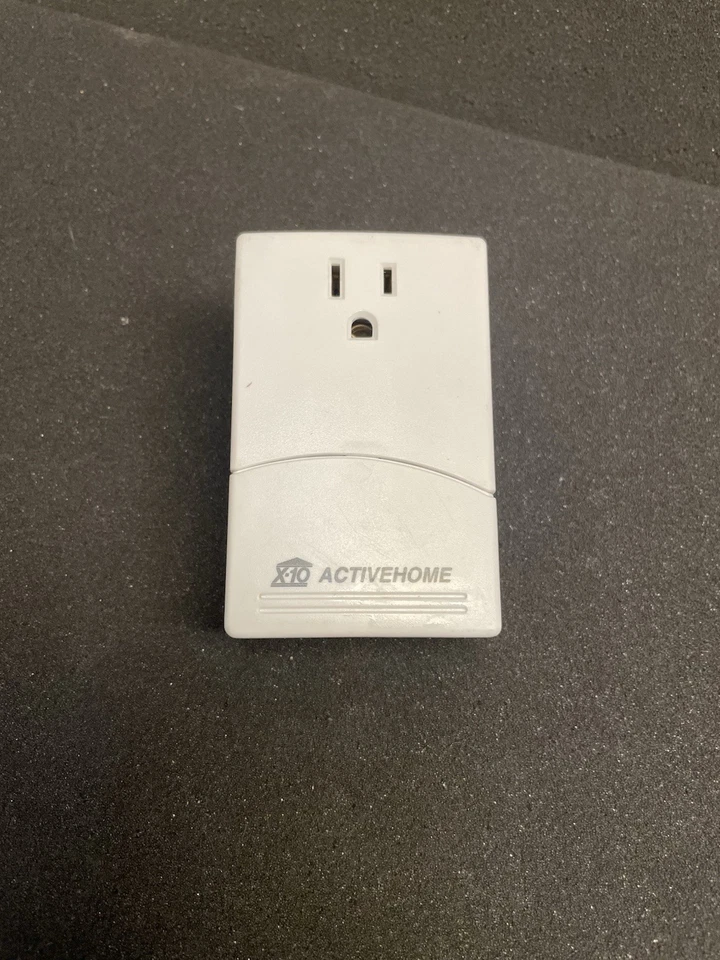 X-10 ACTIVEHOME 2 WAY COMPUTER INTERFACE CM11A MODULE - UNUSED - Image 1 of 3