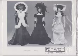 3 PATRONES DE VESTIDO PARA MUÑECAS 24 EN PATRONES DE ROPA SIN CORTAR - Imagen 1 de 1