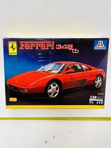 FERRARI 348 Tb KIT DI MONTAGGIO ITALERI 1:24 COD 668 RARE!!! - Foto 1 di 2