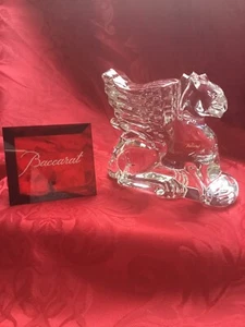 NEW FLAWLESS Stunning BACCARAT Crystal GRIFFIN WINGED LION Figurine Sculpture - Picture 1 of 12