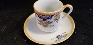 Taza de té y platillo Demitasse de porcelana Japón ocupado de colección - Imagen 1 de 7