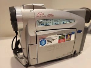 Canon ntsc ZR20 Digital Video Camcorder Untested For Parts or Repair - Picture 1 of 6