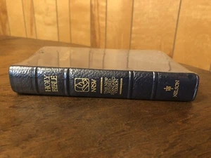 NOS OOP Nelson Duke NRSV New Revised Standard Version Bible Navy Genuine Leather - Imagen 1 de 12