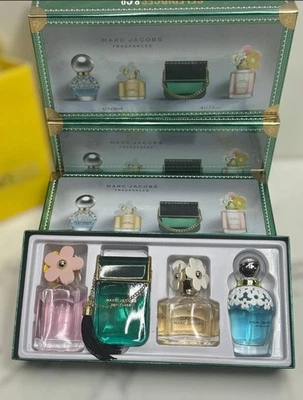 Marc Jacobs Fragrances Eau de Parfum Gift Set 4x 50ml - Image 1 of 4