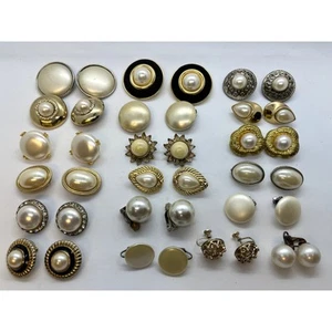 Pearl vintage/MCM/1980's/modern style earrings lot 67 pairs - Picture 1 of 16