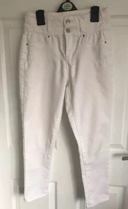 Ladies White Refuge Skinny Stretch Jeans - Size 4 - Picture 1 of 9