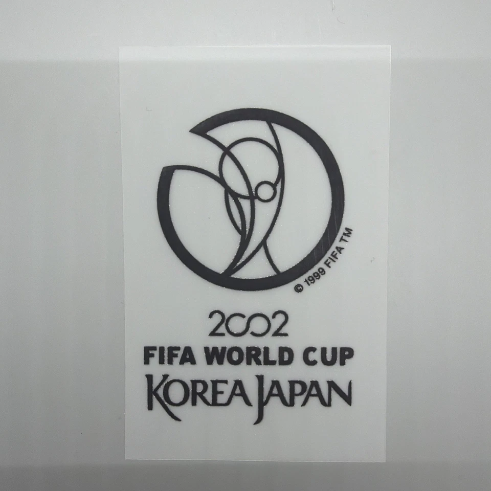 Copa Mundial Corea Japón 2002 parche negro insignia fútbol manga hierro en parche Foto 1 de 1
