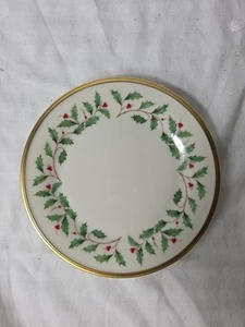Lenox Holiday Dimension Holly Berries Gold 6 3/8" Bread & Butter Plate - Picture 1 of 2