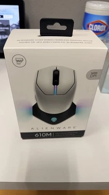 Alienware AW610M Wired/Wireless Gaming Mouse - Lunar light - Image 1 of 4