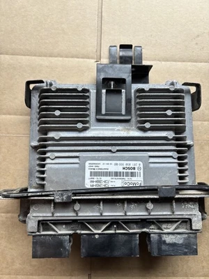 2015/2016 Ford 250/350 ECU Engine Control Unit Module Bosch FC3A-12A650-APA - Image 1 of 4
