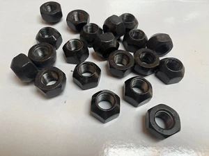 Land Rover Range Rover Classic steel wheel nuts x 20 RRD500010? - Picture 1 of 1