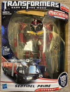 NEW TRANSFORMERS SENTINEL PRIME DARK OF THE MOON FIGURE 28746 (DAMAGED BOX) - Picture 1 of 6
