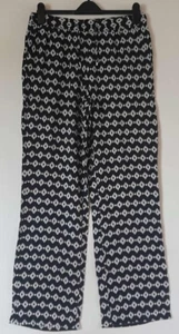 Pantalón de verano Bonprix blanco y negro talla 14 pierna 33" NUEVO - Imagen 1 de 6