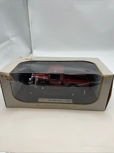Signature Models 1931 Ford Model A Pickup 1/18 Red - Picture 1 of 16