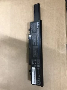 GENUINE DELL Studio MT264 Laptop BATTERY - Picture 1 of 3