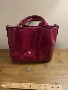 Borsa Dooney & Bourke piccola Brenna magenta nuova con etichette + reg. Card - Foto 1 di 6