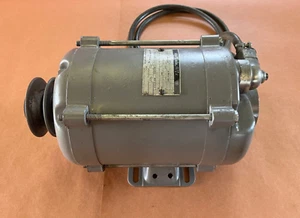 WESTINGHOUSE MOTOR, 1/2 H.P. 115/230V, SINGLE PHASE for hazardous locations - Picture 1 of 6
