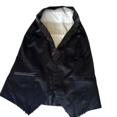 Forever 21 挂脖上衣亮片燕尾服风格黑色 M 码 — 第 1/4 张图片