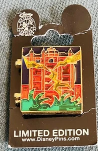 WDW Miembro del Elenco Exclusivo Pin Vitral Torre del Terror y Minnie Mouse Difícil de Encontrar - Imagen 1 de 2
