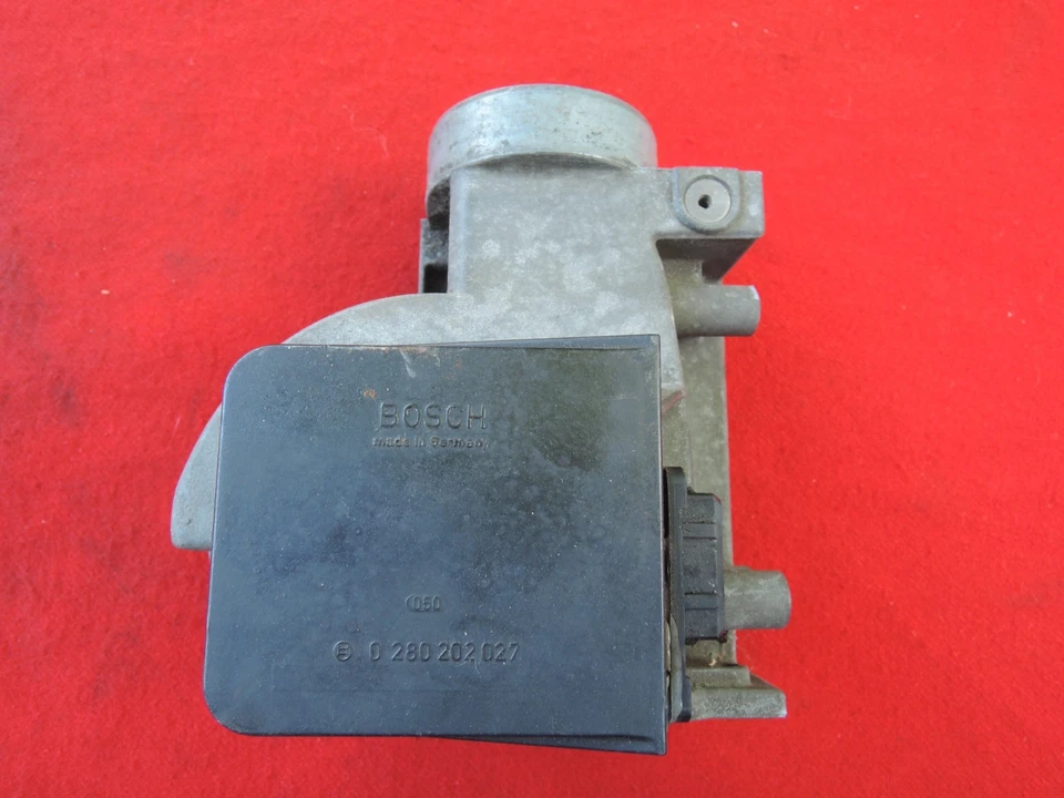Medidor de flujo de aire ALFA ROMEO Serie 3 Spider usado ORIGINAL BOSCH 0 280 202 027 Foto 1 de 4
