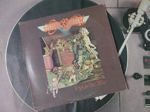 Aerosmith Toys In The Attic Columbia Red Label 1975 JC 33479 Stereo LP Record - Picture 1 of 3