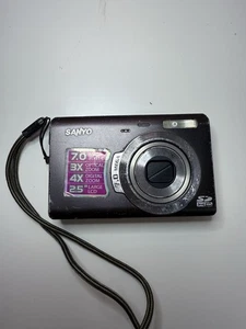 Sanyo VPC-T700T fotocamera digitale 7,0 MP 3x zoom argento - non testata così com'è - Foto 1 di 5
