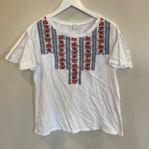 Sundance Pastoral Embroidered Slub Tee White Womens Large - Picture 1 of 5