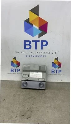 Luz interior puertas hatchback Volkswagen Golf MK6 2009-2012 1K0947133H Foto 1 de 4