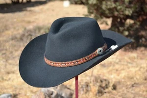 Renegade Felt Cowboy Hat, Pinched Crown, 3.5" Brim - Black - Size 7 1/4 - #77 - Picture 1 of 2