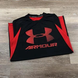 Prendas para el torso negras de manga corta con estampado gráfico UNDER ARMOUR para hombre talla pequeña - Imagen 1 de 7