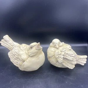 Pair of Chrisdon Signed Carved Resin Sitting Garden Bird Figurines - Picture 1 of 11