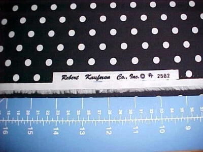 Robert Kaufman Co. Tela a Lunares Blanco y Negro Acolchado Algodón 36X44  Foto 1 de 3
