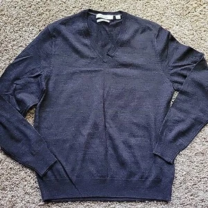 Suéter Calvin Klein Extra Fino Lana Merino Cuello en V - Imagen 1 de 9