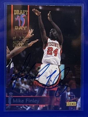 Michael Finley #/7500 RC 1995 Draft Rookies #10 Auto Wisconsin Dallas Mavericks - Image 1 of 2