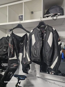 Mens Rst Motorcycle Jacket And Trousers Rst - Picture 1 of 6