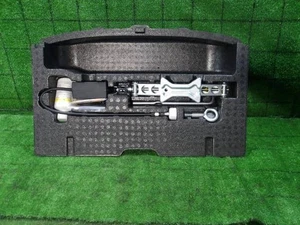 HONDA N BOX 2011 DBA-JF2 Toolkit / [Used] [PA114957318] - Picture 1 of 3