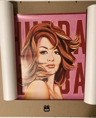 RARO: PINTURA CANÓNICA MEL RAMOS… ¡¡EN PEGATINA DE 18” X 18”!! POP + OLOR COCHE NUEVO Foto 1 de 4