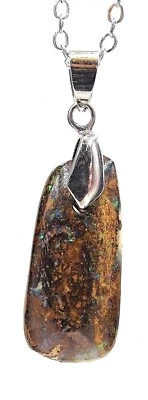 Colgante de ópalo de roca con destellos de verde y rojo Foto 1 de 4