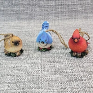 Variety of 3 GANZ Christmas Birds Resin Hanging Ornaments Set of 3 - Picture 1 of 11