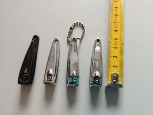 4 Stück Edelstahl Nagelklipser Nagel Zwicker Nagelfeile Nagelzwicker Klipser - Bild 1 von 4