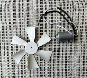 Weideer 6 Inch RV Vent Fan Blade & 12V Vent Motor D-Shaft Replacement Bathroom - Picture 1 of 8