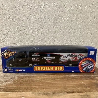 2002 Winners Circle Kevin Harvick GM Goodwrench Trailer Rig - Imagem 1 de 4