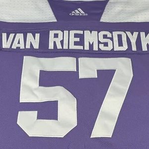 Camiseta James van Riemsdyk Carolina Hurricanes Talla M Adidas Hockey Lucha contra el Cáncer - Imagen 1 de 15