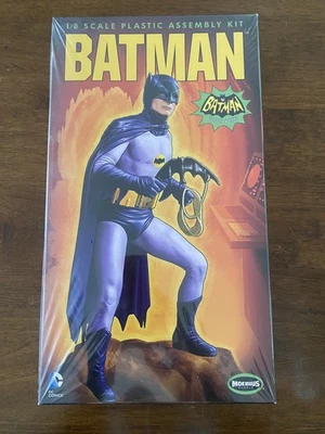 MOEBIUS CLASSIC TV SERIES BATMAN KIT MODELO PLÁSTICO ESCALA 1:8 habilidade 3 MOE950 NOVO - Imagem 1 de 3