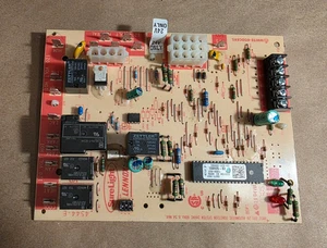 White-Rodgers 50A66-123-03 Ofensteuerplatine 100925-02 - Bild 1 von 3